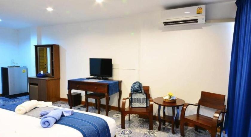 The Indigo House Phrae Hotel Exterior photo